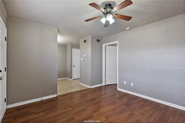 3906 Aspen Street B, Bryan, TX 77801