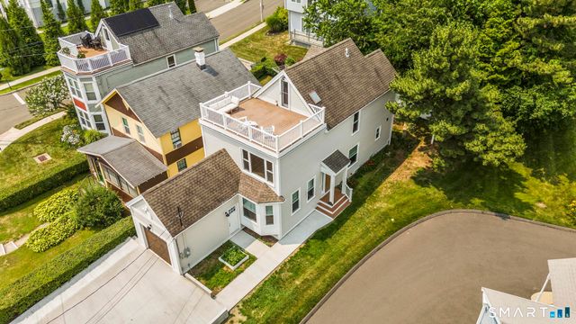 1 Edgefield Avenue, Milford, CT 06460