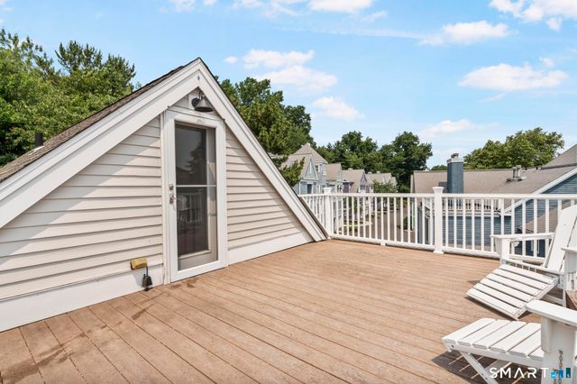 1 Edgefield Avenue, Milford, CT 06460