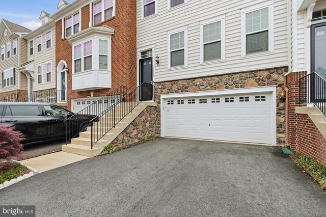 16653 DANRIDGE MANOR DR, Woodbridge, VA 22191