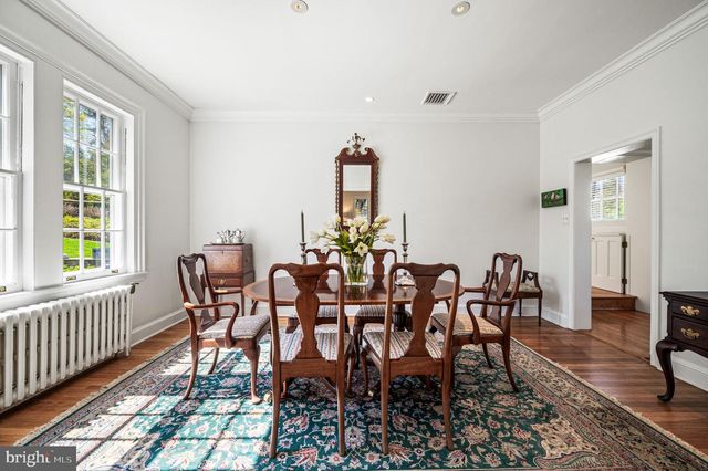 261 FARM RD, Haverford, PA 19041