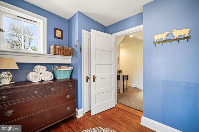 261 FARM RD, Haverford, PA 19041