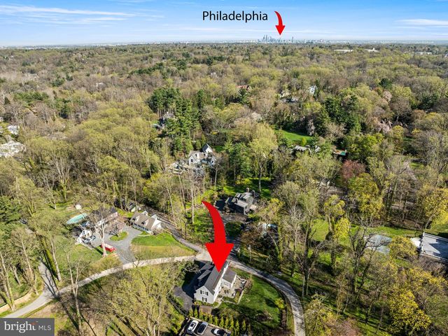 261 FARM RD, Haverford, PA 19041