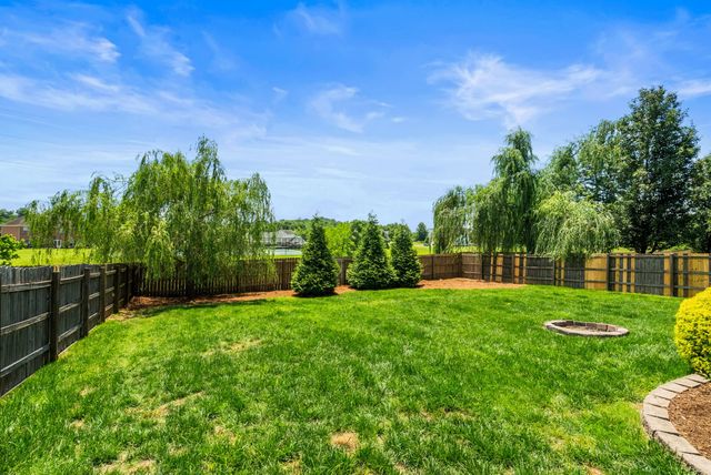 107 Brant Ln, Hendersonville, TN 37075