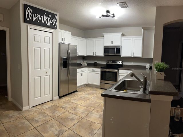 3504 PORTVIEW COURT, Kissimmee, FL 34746