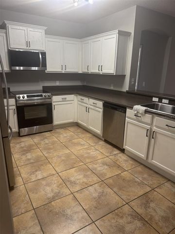 3504 PORTVIEW COURT, Kissimmee, FL 34746