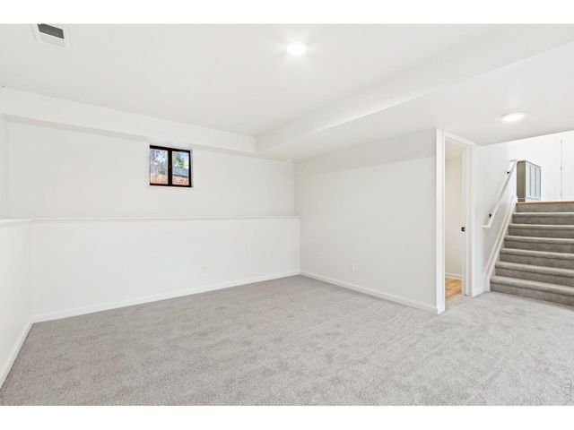 503 Honey Locust Dr, Loveland, CO 80538