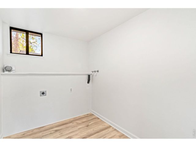 503 Honey Locust Dr, Loveland, CO 80538