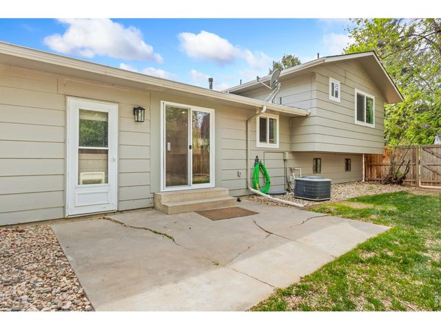 503 Honey Locust Dr, Loveland, CO 80538