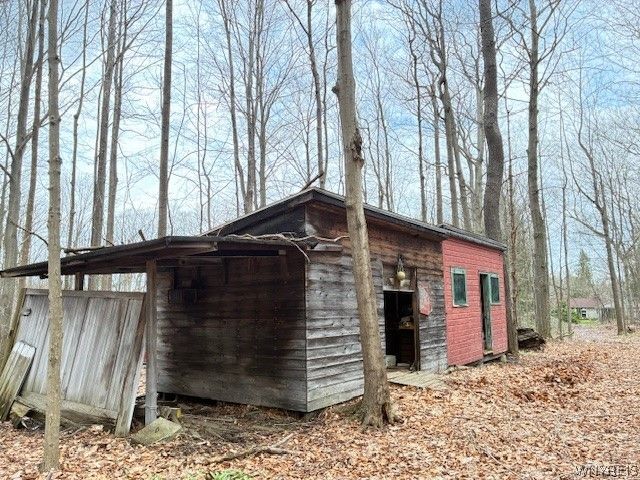 3811 Schintzius Road, Eden, NY 14057
