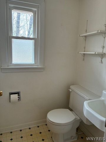 3811 Schintzius Road, Eden, NY 14057