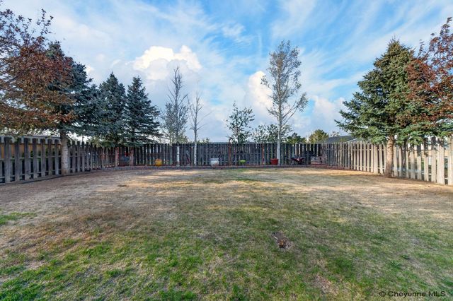 714 SUNRIDGE DR, Cheyenne, WY 82007