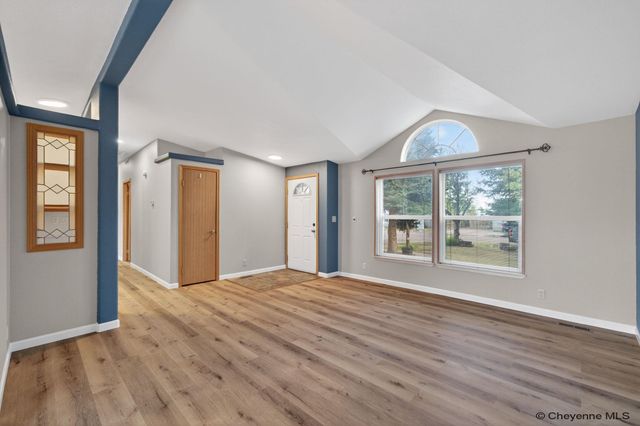 714 SUNRIDGE DR, Cheyenne, WY 82007