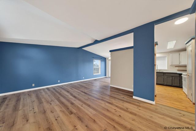 714 SUNRIDGE DR, Cheyenne, WY 82007