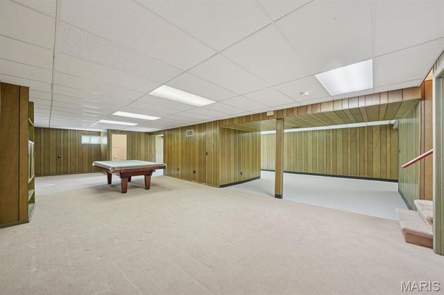 5523 Fireleaf Drive, St Louis, MO 63129