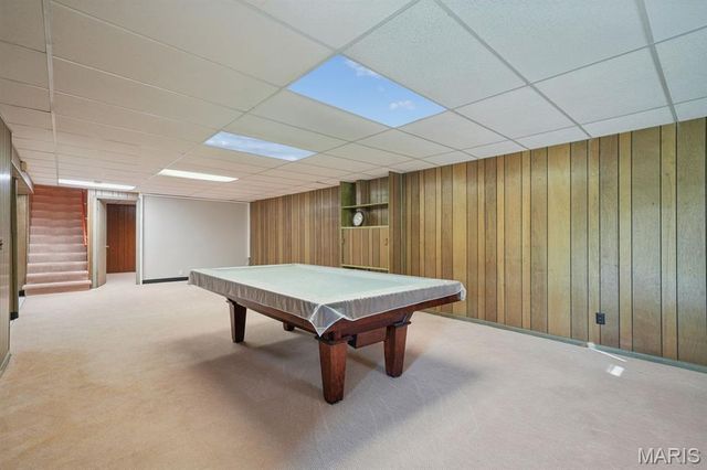 5523 Fireleaf Drive, St Louis, MO 63129