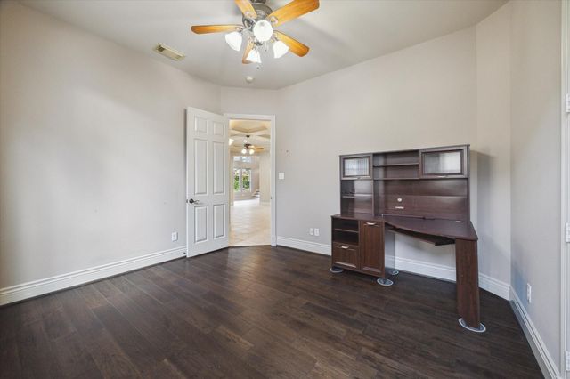 5215 Eagle Pointe Court, Sugar Land, TX 77479