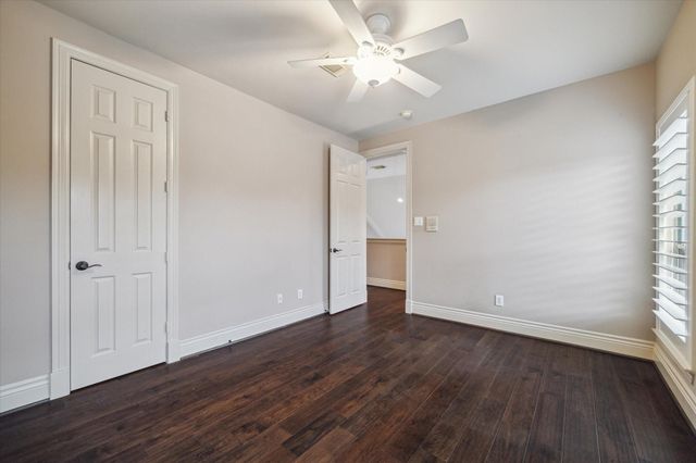 5215 Eagle Pointe Court, Sugar Land, TX 77479