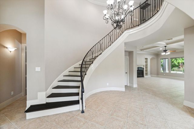 5215 Eagle Pointe Court, Sugar Land, TX 77479