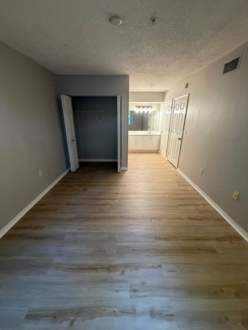 3830 LYONS Road 304-3, Coconut Creek, FL 33073