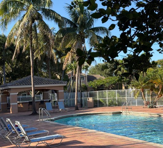 3830 LYONS Road 304-3, Coconut Creek, FL 33073