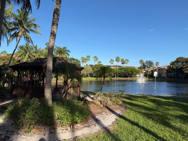 3830 LYONS Road 304-3, Coconut Creek, FL 33073