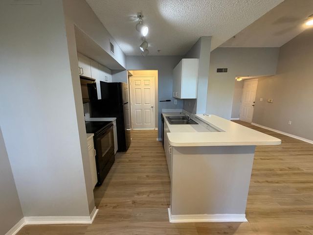 3830 LYONS Road 304-3, Coconut Creek, FL 33073