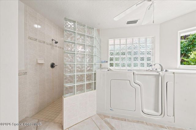 6204 Leeward Lane, Melbourne Beach, FL 32951
