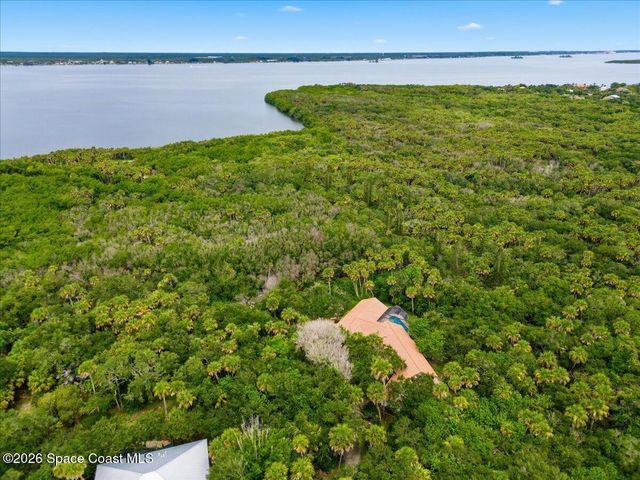 6204 Leeward Lane, Melbourne Beach, FL 32951