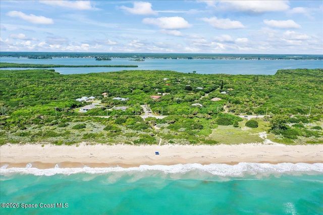 6204 Leeward Lane, Melbourne Beach, FL 32951