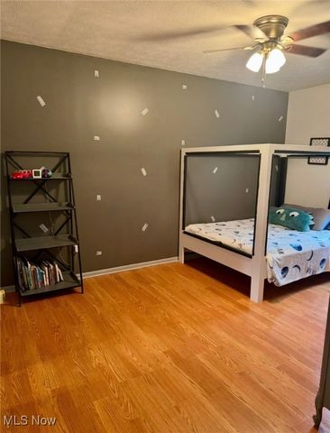 7054 Berry Blossom Drive, Canfield, OH 44406