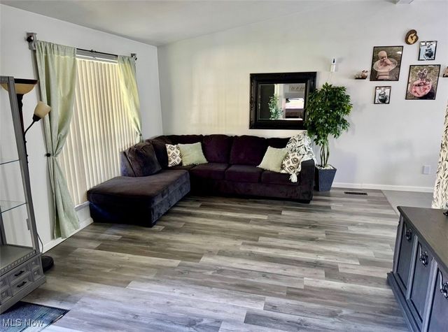 7054 Berry Blossom Drive, Canfield, OH 44406