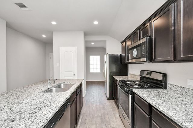 14075 Crystal Cave Lane, Conroe, TX 77384