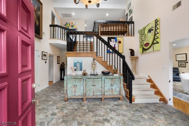 4 Chadwick Ct, Denville Twp., NJ 07834
