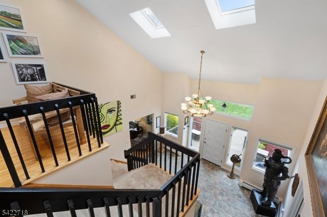 4 Chadwick Ct, Denville Twp., NJ 07834
