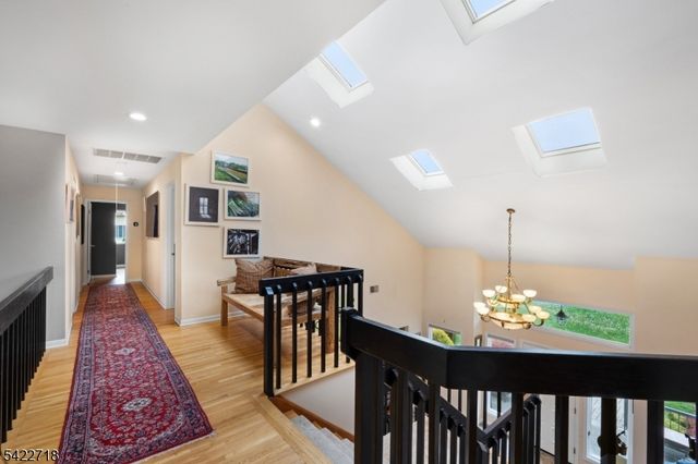 4 Chadwick Ct, Denville Twp., NJ 07834