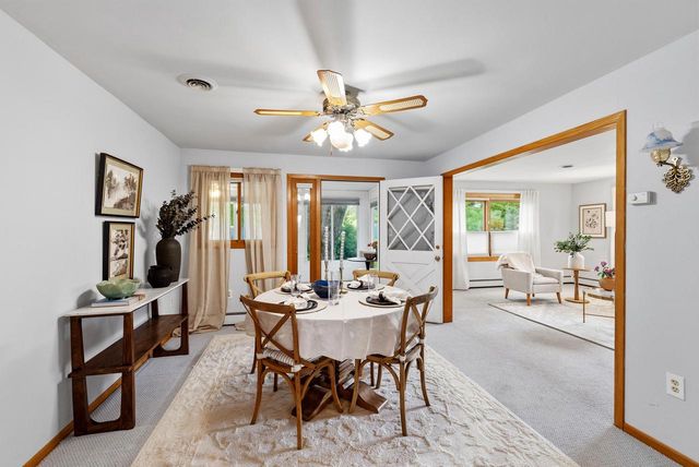 811 Hine AVENUE, Waukesha, WI 53188