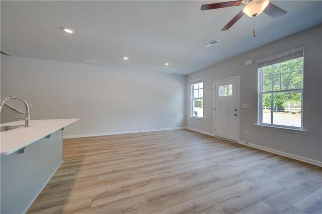 148 Flier Drive, Mcdonough, GA 30253