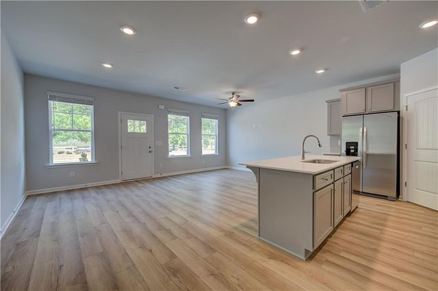 148 Flier Drive, Mcdonough, GA 30253