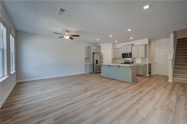 148 Flier Drive, Mcdonough, GA 30253