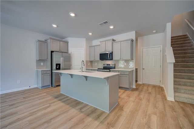 148 Flier Drive, Mcdonough, GA 30253