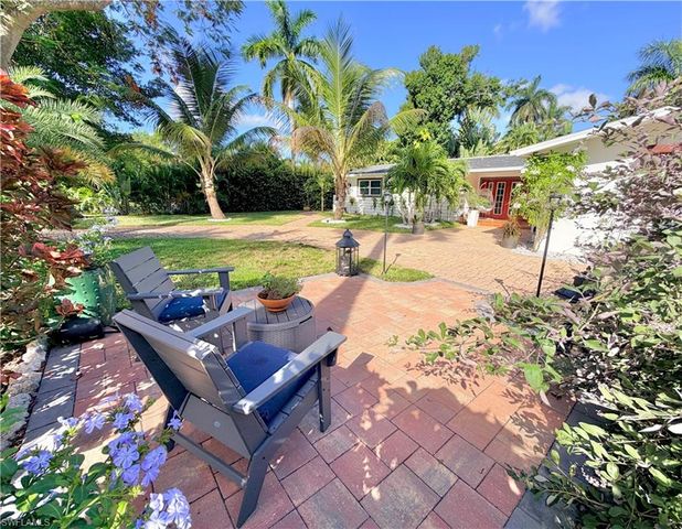 2702 McGregor BLVD, Fort Myers, FL 33901