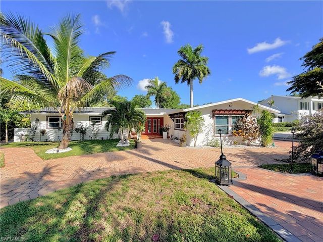 2702 McGregor BLVD, Fort Myers, FL 33901