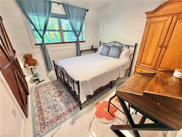2702 McGregor BLVD, Fort Myers, FL 33901