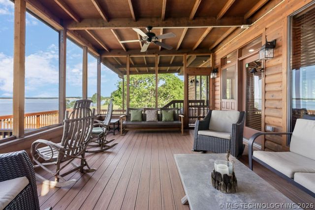 8925 Lake View, Kingston, OK 73439