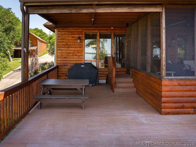 8925 Lake View, Kingston, OK 73439