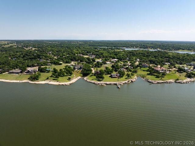 8925 Lake View, Kingston, OK 73439