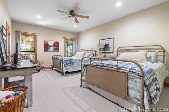 8925 Lake View, Kingston, OK 73439