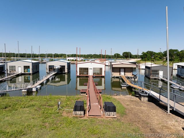 8925 Lake View, Kingston, OK 73439