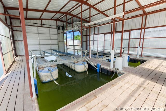 8925 Lake View, Kingston, OK 73439